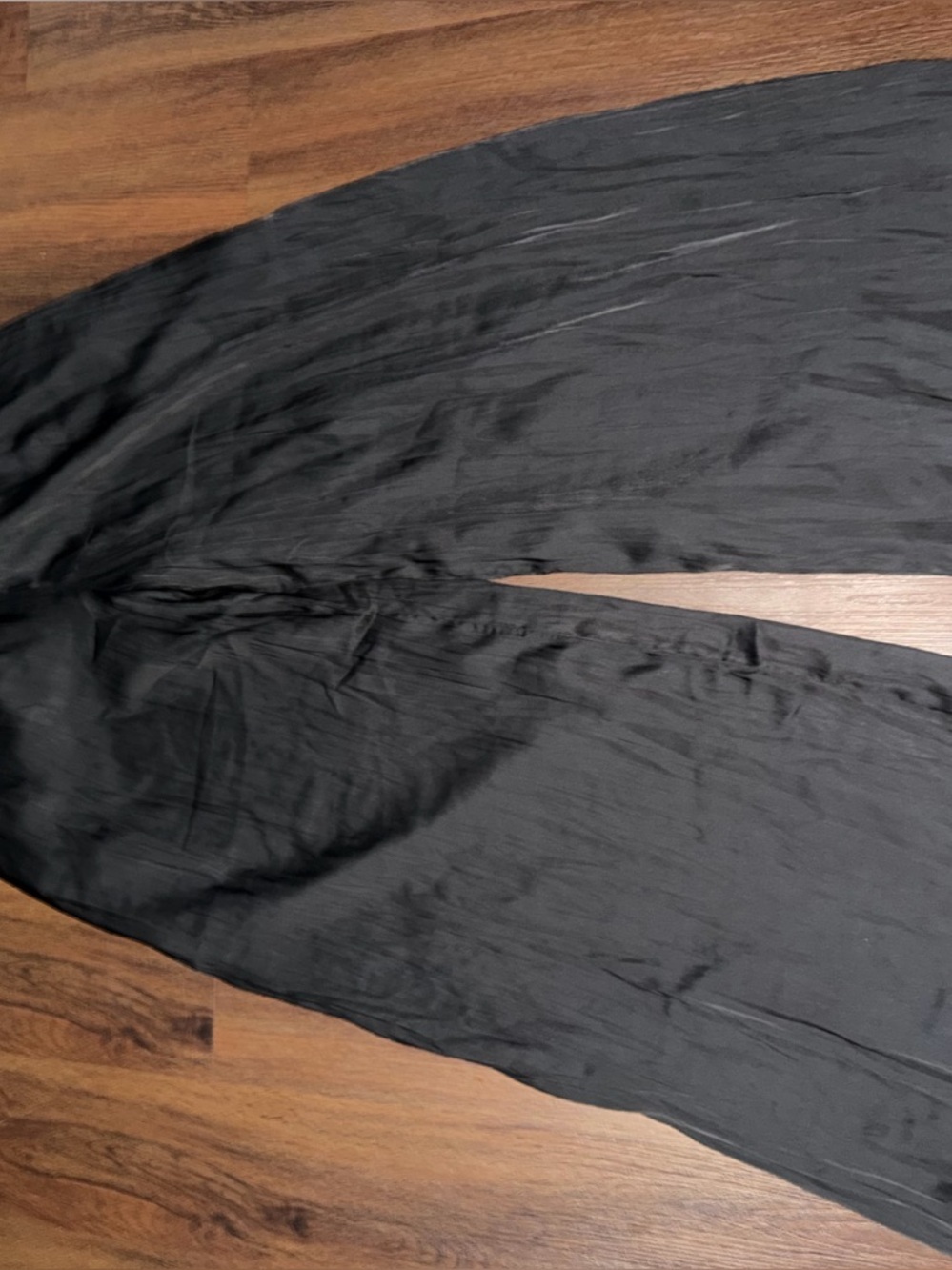 NEW Baltic Born Jayla Palazzo Satin Pant black wide leg casual spring $90 - Picture 3 of 8
